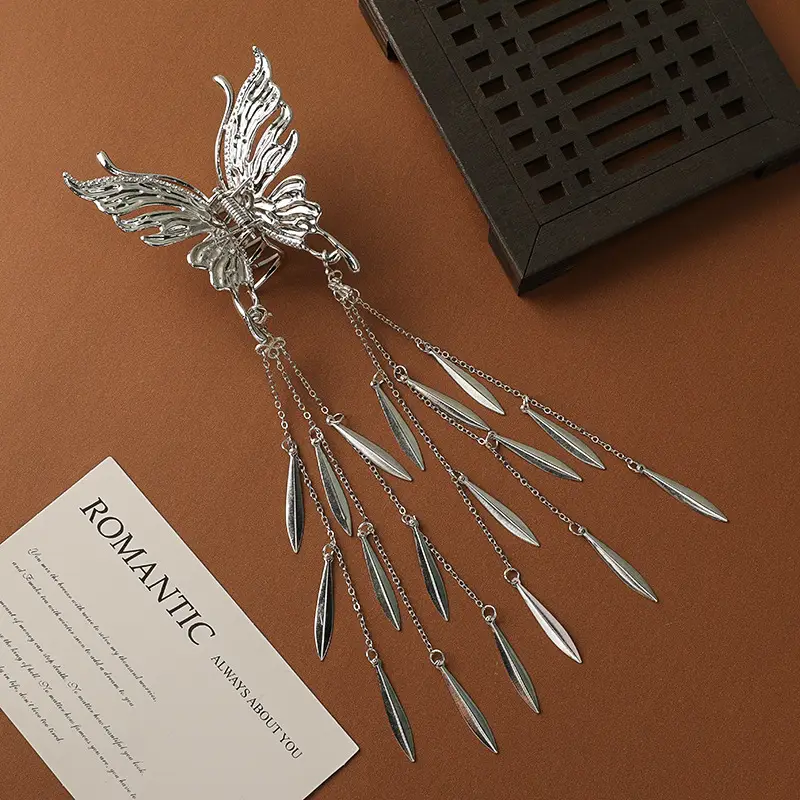 Diamond Butterfly Pearl Hairpin for Women Ethnic Style — feature 17