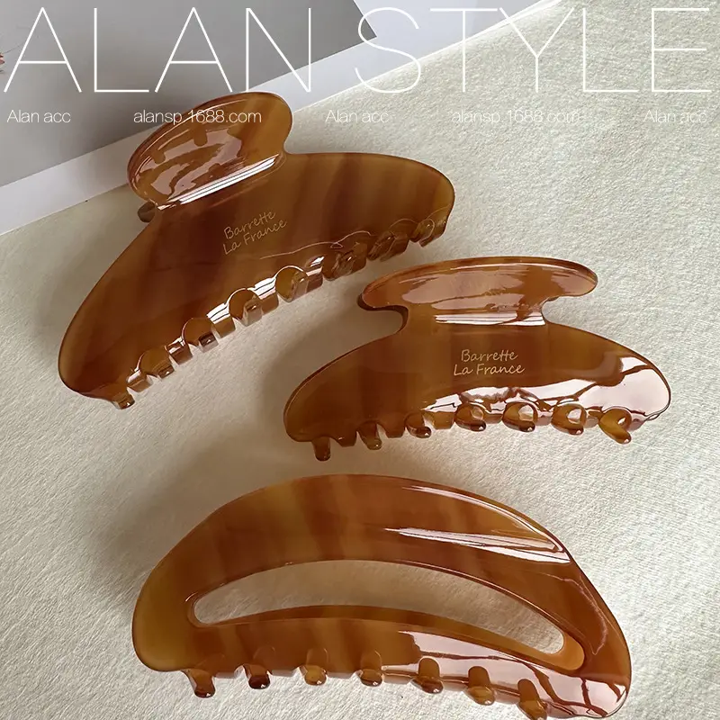 Alman Style Amber Curved Hair Clip Large Grab — feature 4