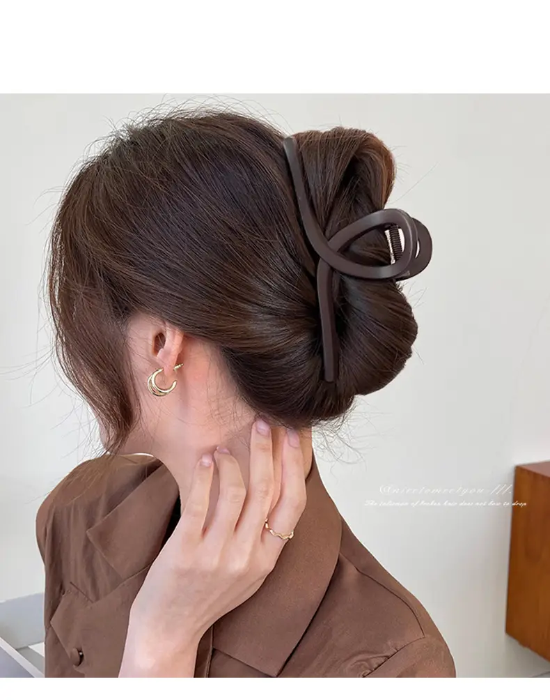 Oversized Hair Clip for Women 2024 New Arrival — feature 2