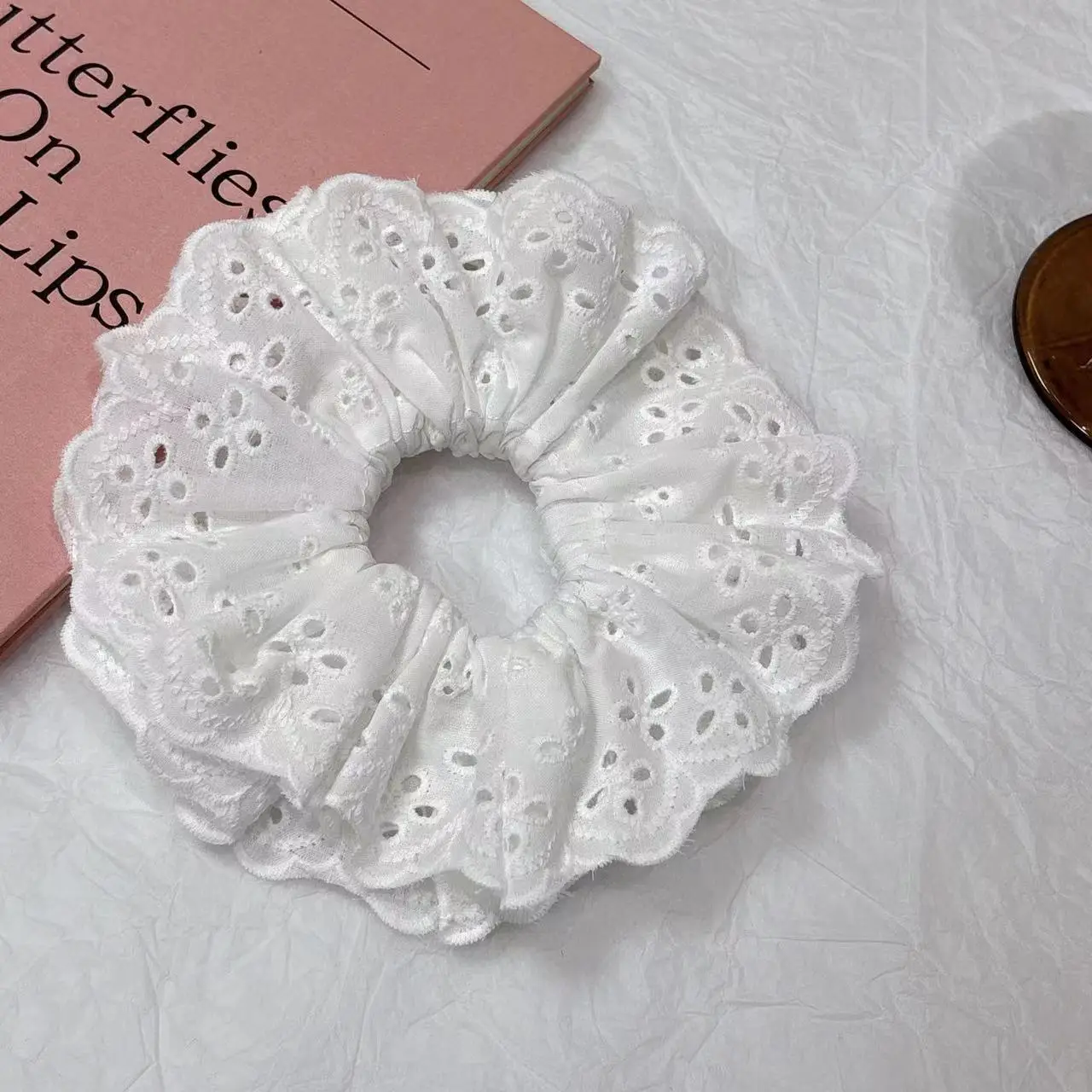 White double-layer hair ring