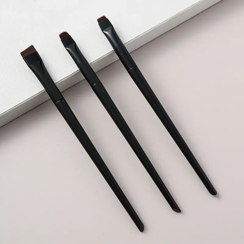 Ultra Thin Blending Eyeliner Brush Set of 3 - Image 3