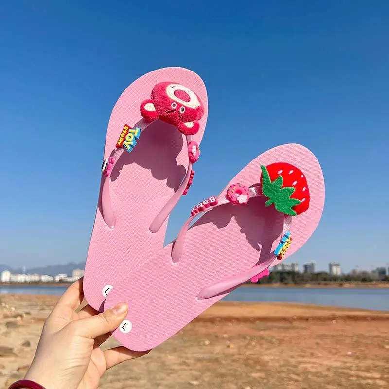 New Summer Flat Flip-Flops Beach Seaside Vacation Cute Cartoon Bear Outer Wear Fashion Sandals and Slippers - Image 2