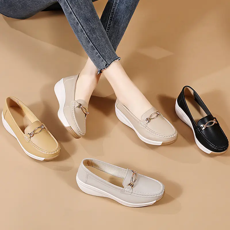 Cross-Border European and American Large Size Women's Shoes Spring and Autumn New Fashion Thick-Soled Platform Shoes Metal Buckle Wedge Heel Shallow Mouth Mother's Shoes