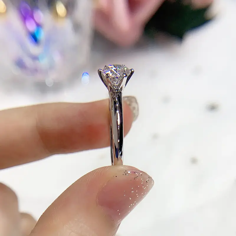 Clearance 18k White Gold Moissanite Wedding Ring - Image 4