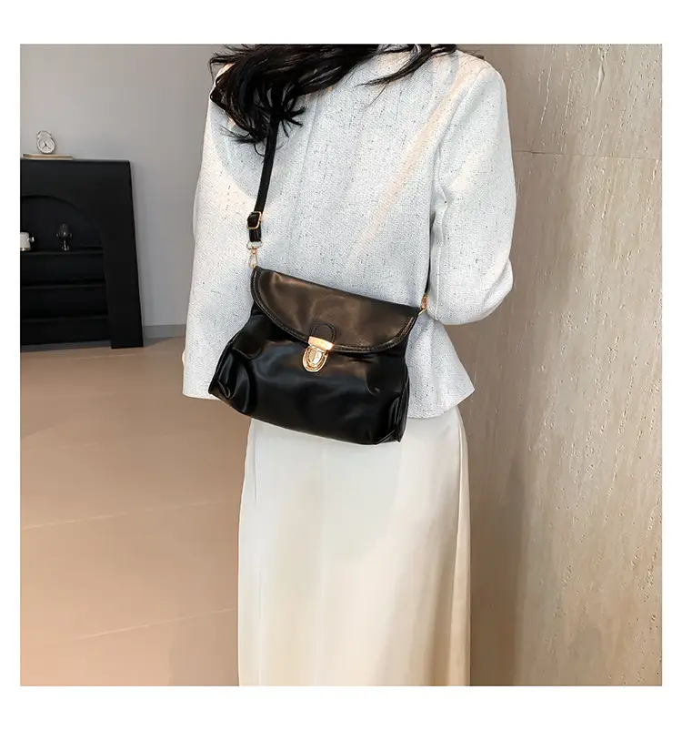 Black Pleated Shoulder Bag for Women 2024 — feature 11