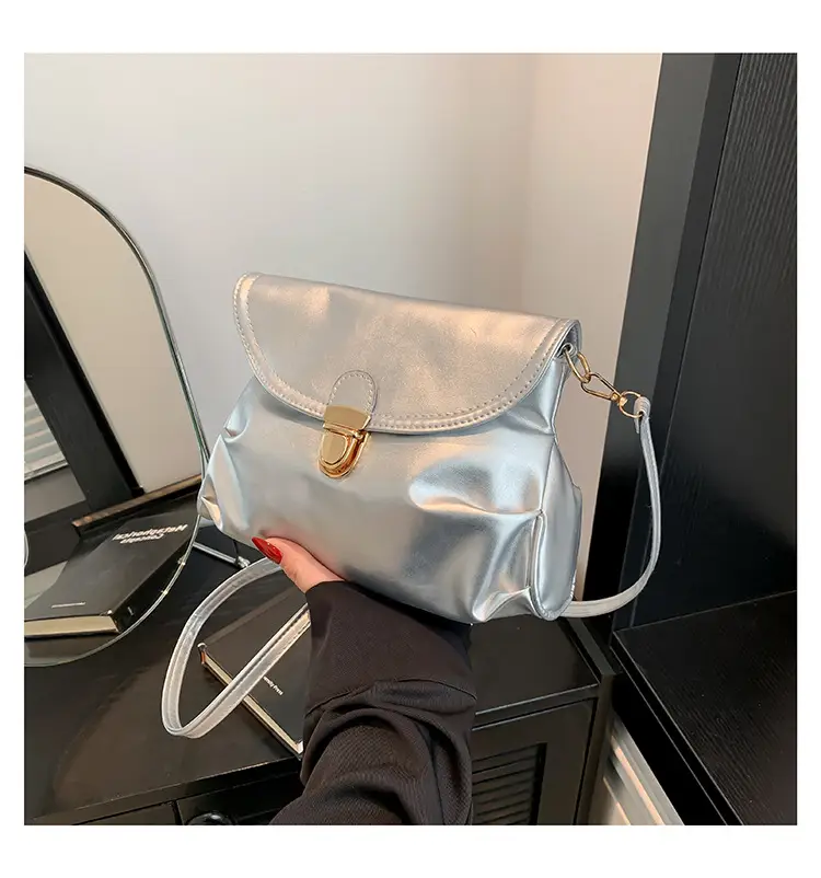 Black Pleated Shoulder Bag for Women 2024 - Image 3