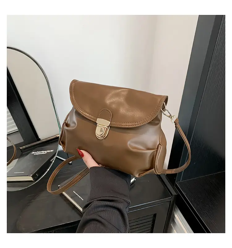 Black Pleated Shoulder Bag for Women 2024 - Image 4