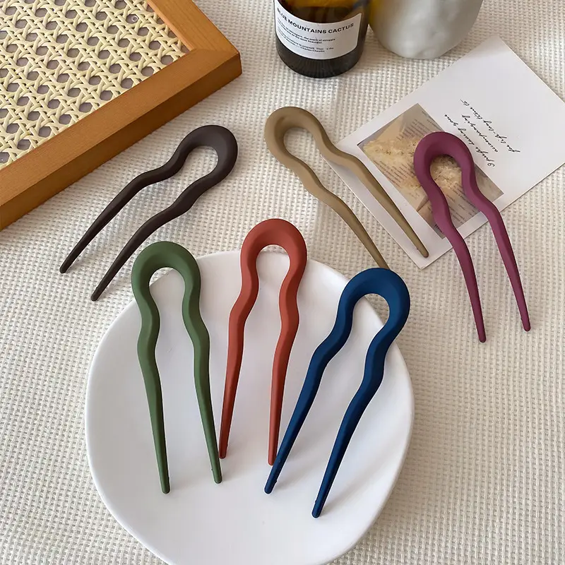 New Frosted U-Shaped Hairpin Updo Comb Wholesale - Image 10