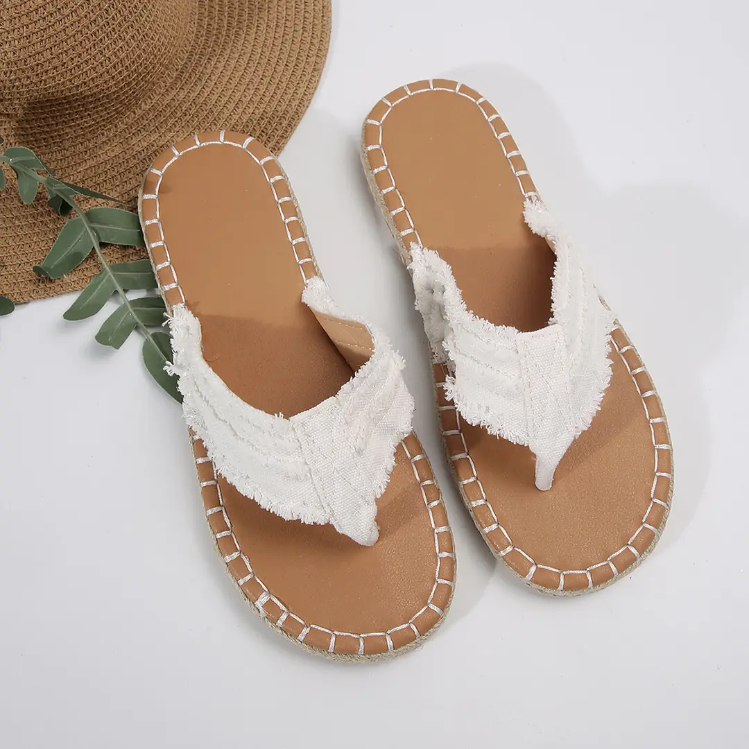In-Stock Foreign Trade Summer New Style Women's Flat Flip-Flops, Straw Woven Thong Sandals for Beach Wear, Large Size Outdoor Slippers — feature 11