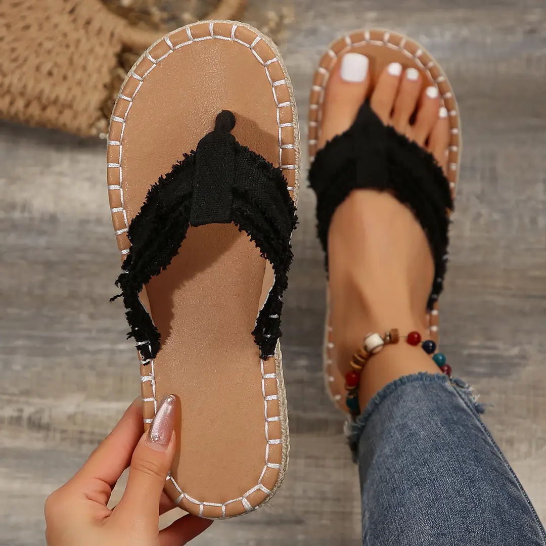 In-Stock Foreign Trade Summer New Style Women's Flat Flip-Flops, Straw Woven Thong Sandals for Beach Wear, Large Size Outdoor Slippers — feature 7