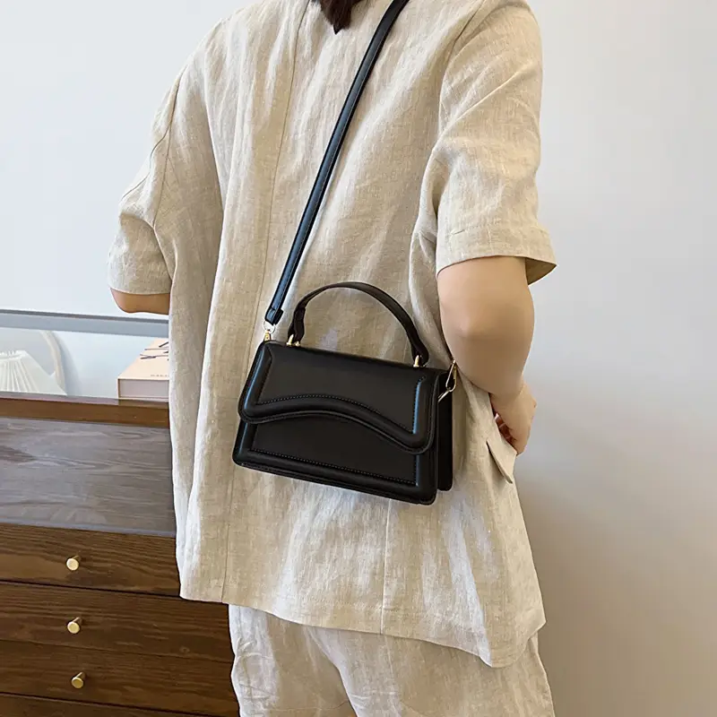 Women's Cream Shoulder Crossbody Bag 2024 - Image 7