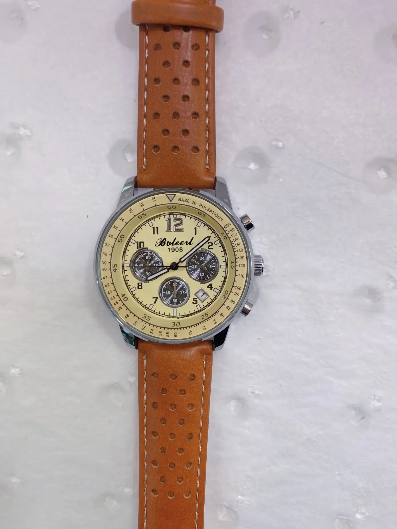 Guangzhou Men's Quartz Watch Set Export Quality — feature 12