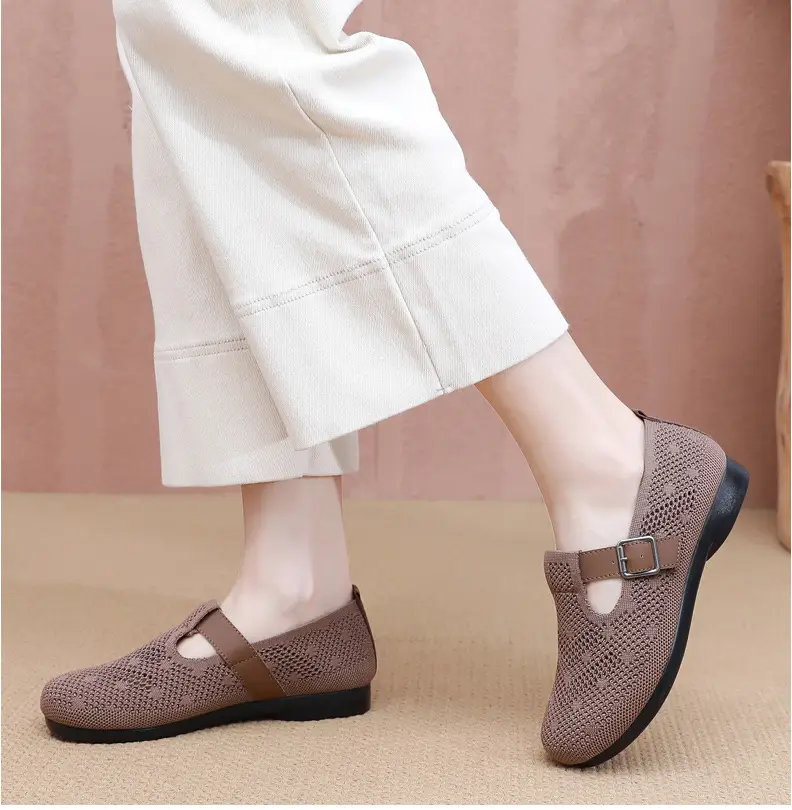 Summer Fly-woven Breathable Hollow Mesh Women's Shoes Lazy One-step Mother Shoes Old Beijing Cloth Shoes Casual Bean Shoes — feature 27