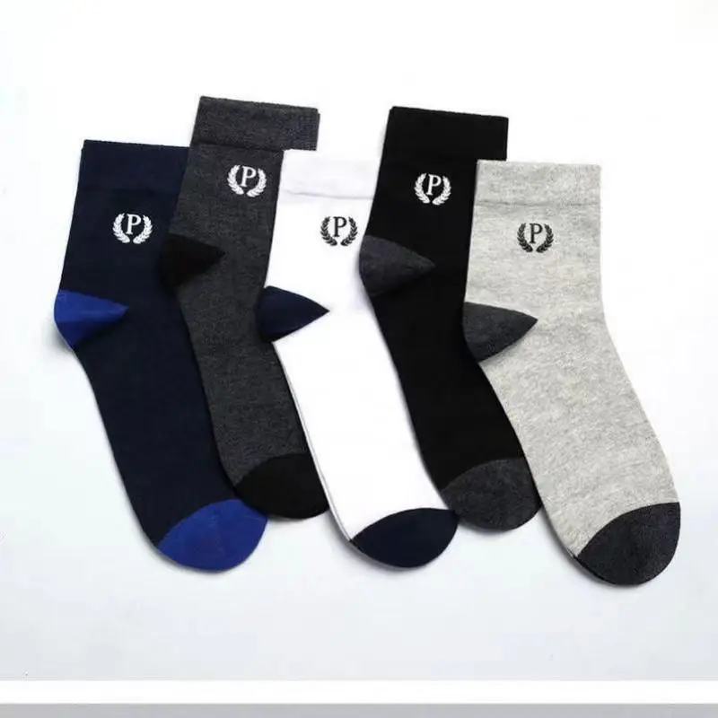 Support Dropshipping Socks for Men, Low-Cut Pure Color Boat Socks, Sweat-Absorbent and Breathable Sports Socks for Male Students, Black and White Gray
