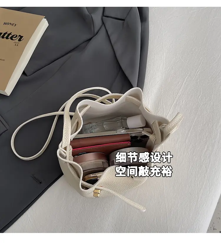 Black K-Style Bucket Bag for Women — feature 7
