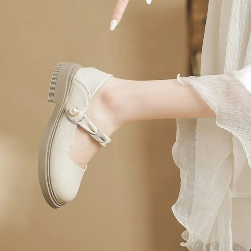 Chanel Style Soft Leather Shoes Women's 2024 New Summer Small Leather Shoes All-match Single Shoes Shallow Mouth Gentle Mary Jane Shoes - Image 4