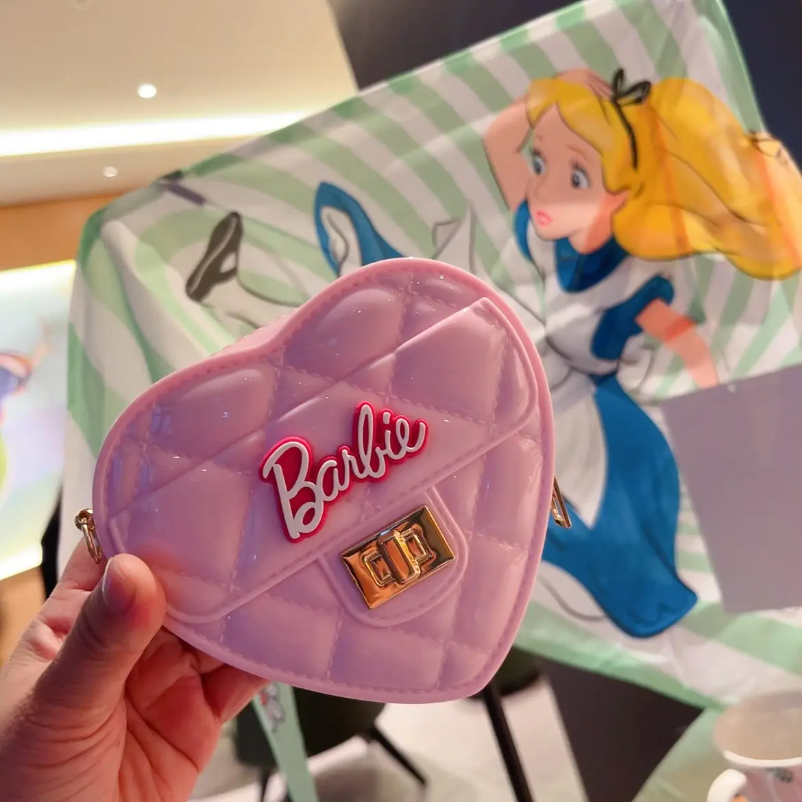 Pink Heart-Shaped Mini Coin Purse for Girls — feature 12