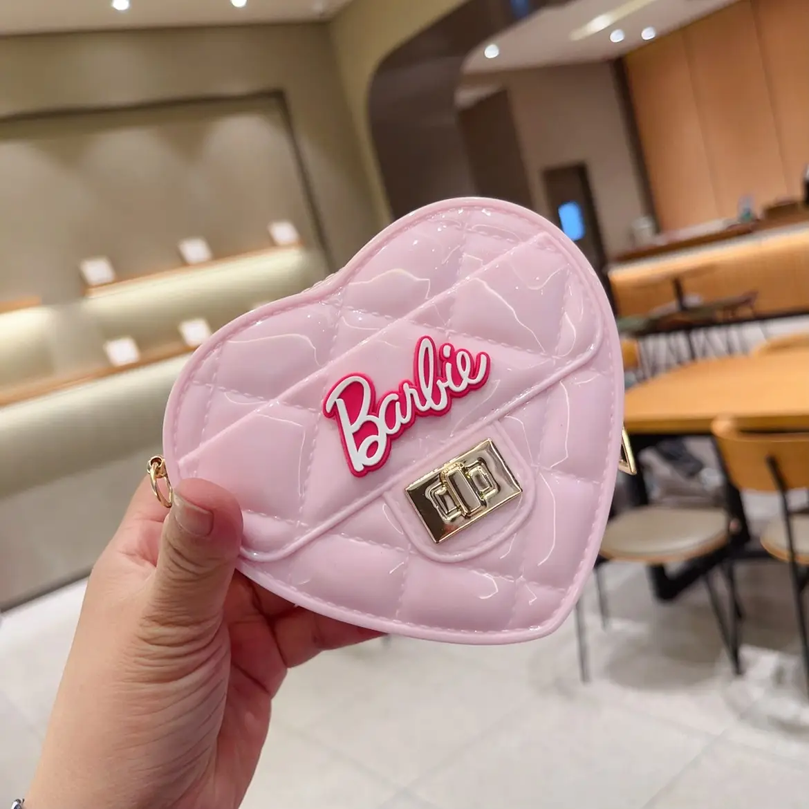 Pink Heart-Shaped Mini Coin Purse for Girls — feature 3