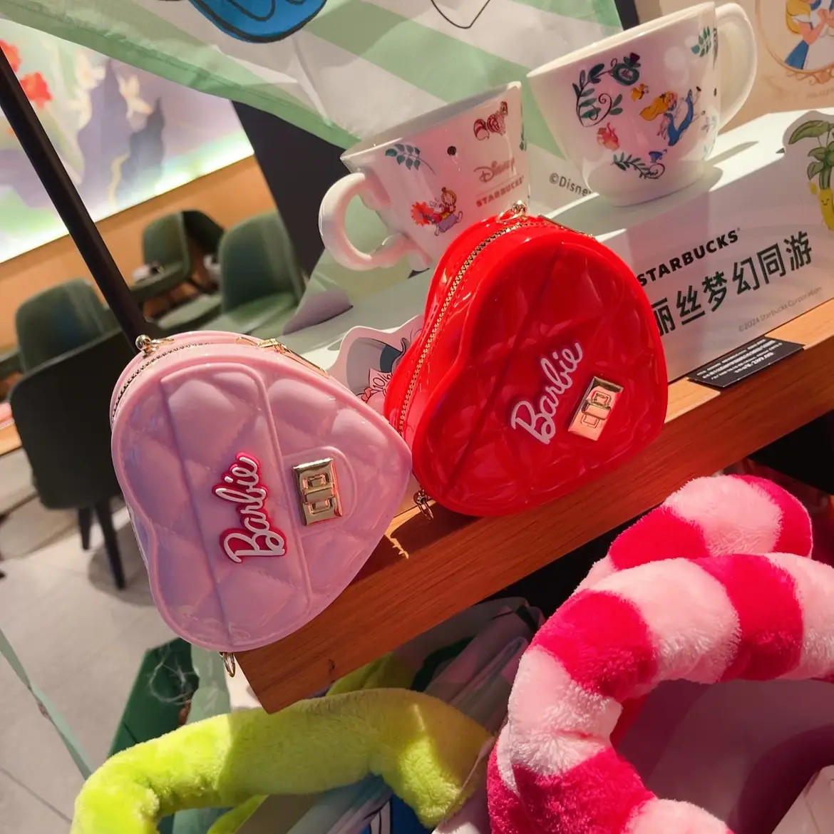Pink Heart-Shaped Mini Coin Purse for Girls — feature 8