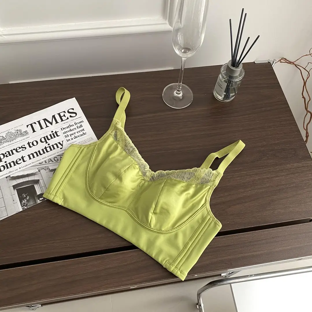 Large Chest Small Underwear Women's Thin Nipper Anti-sagging Lace Satin Comfortable Adjustable plus size Bra