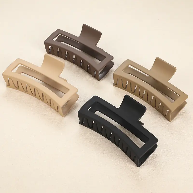 Matte Hair Claws Korean Bun Accessory Wholesale - Image 2