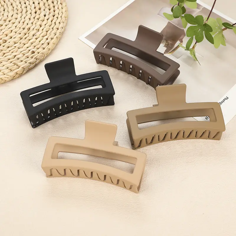 Matte Hair Claws Korean Bun Accessory Wholesale - Image 4