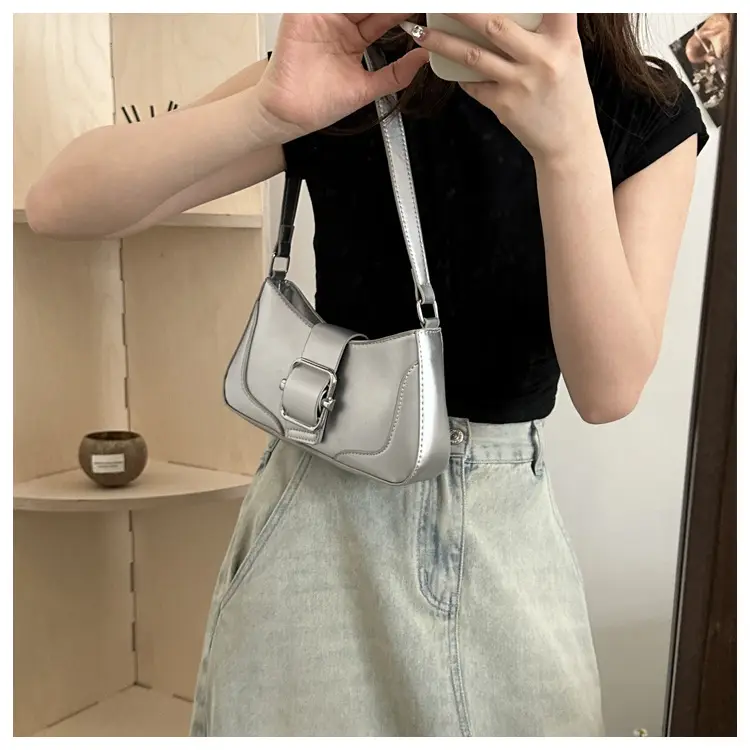 2024 Women's Black Crossbody Bag Niche Design — feature 22