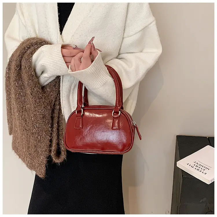2025 Women's Korean Style Retro Shoulder Crossbody Bag — feature 39