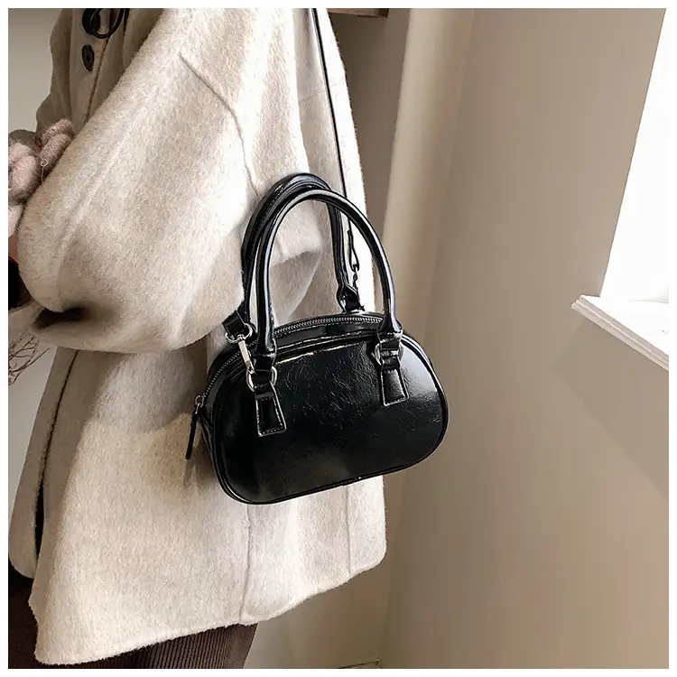 2025 Women's Korean Style Retro Shoulder Crossbody Bag — feature 52