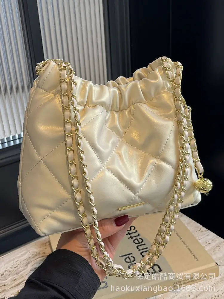 Women Rhomboid Chain Bucket Bag Cream Gold - Image 5
