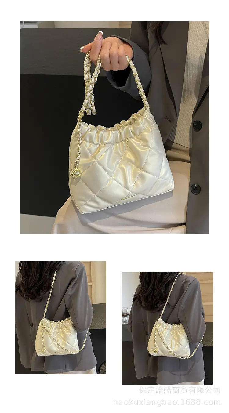 Women Rhomboid Chain Bucket Bag Cream Gold — feature 11