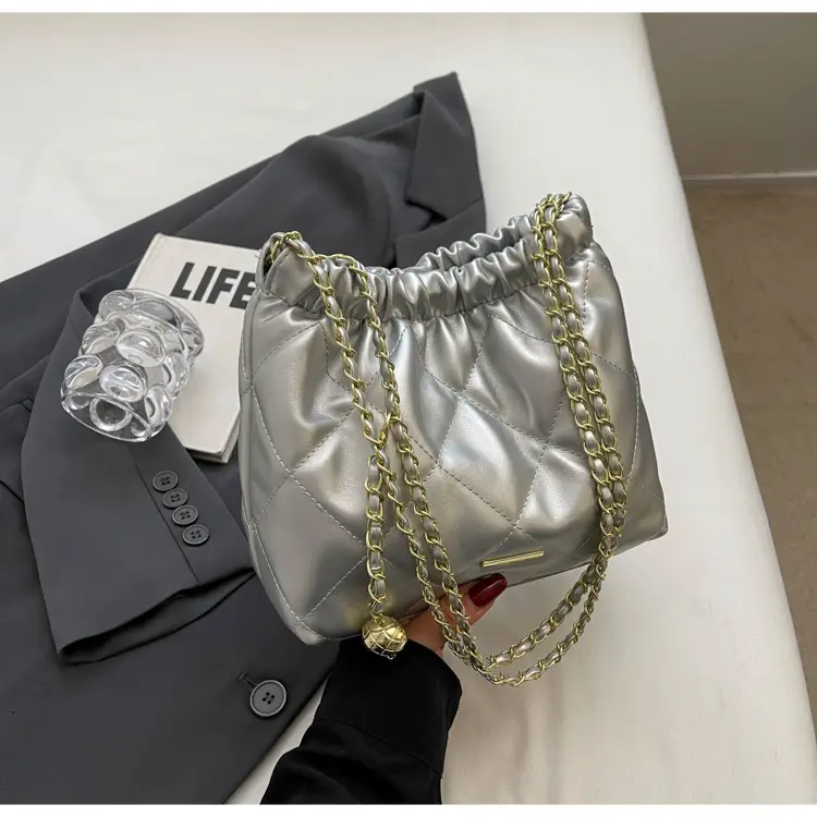 Women Rhomboid Chain Bucket Bag Cream Gold — feature 13
