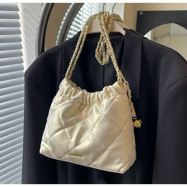 Women Rhomboid Chain Bucket Bag Cream Gold — feature 19