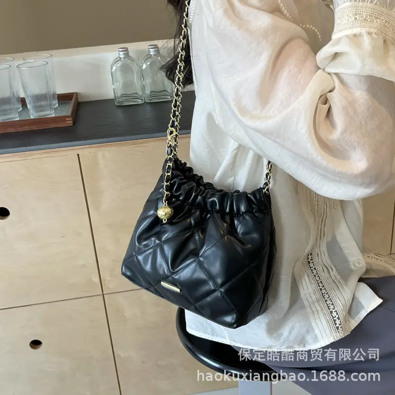 Women Rhomboid Chain Bucket Bag Cream Gold - Image 2