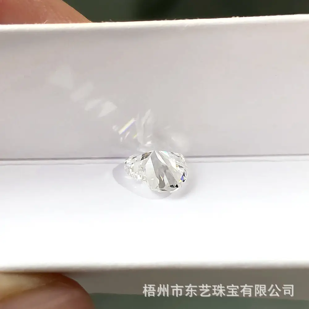 Heart Shaped Moissanite Stone VVS1 Clear Wuzhou