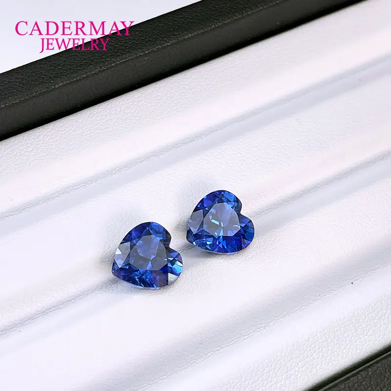 Love & Che Chrysanthemum Artificial Sapphire Earrings Blue Light Blue — feature 5