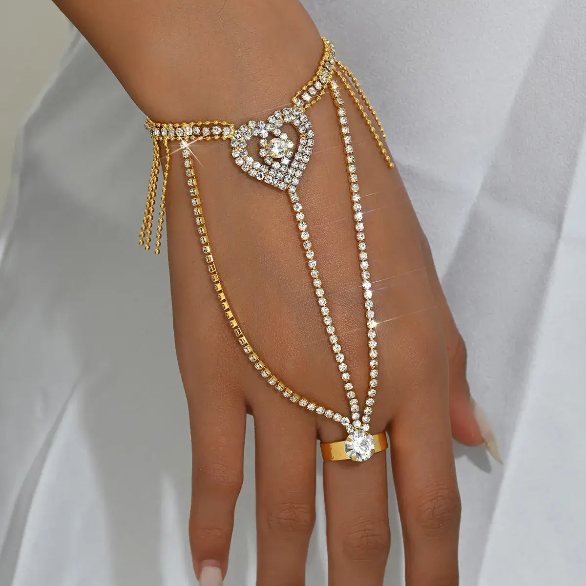 Super Flash Diamond Butterfly Bracelet Light Luxury Elegant