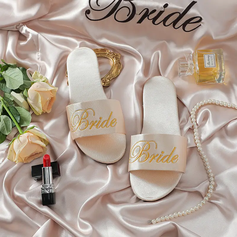 Embroidered word-bride (champagne)