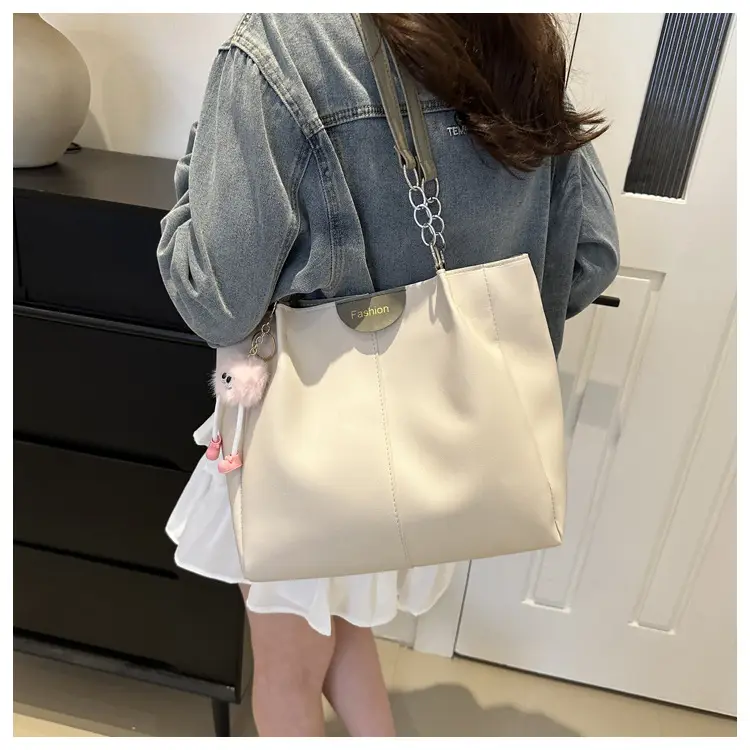 Women's Large Capacity Shoulder Bag with Green Strap — feature 19