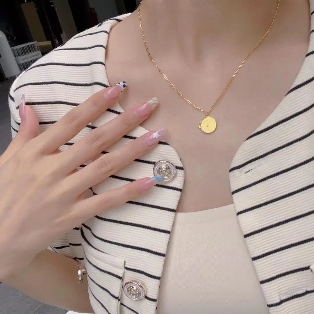 520 Watch Confession Necklace Women Gold Collarbone Chain — feature 5