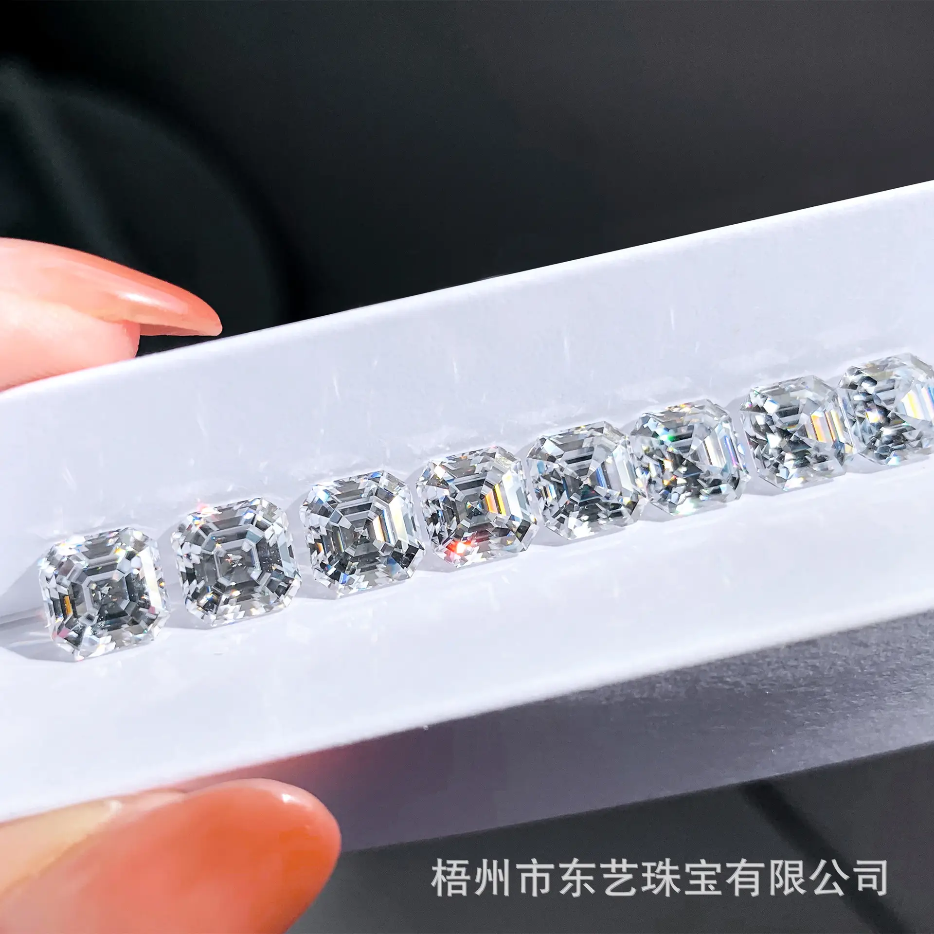 Moissanite Bare Stone Ascher D Color VVS Purity - Image 2