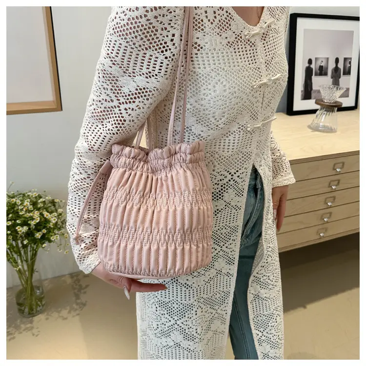 Black Pleated Shoulder Bag for Women 2024 Spring New Arrival — feature 14