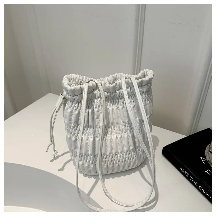Black Pleated Shoulder Bag for Women 2024 Spring New Arrival — feature 23