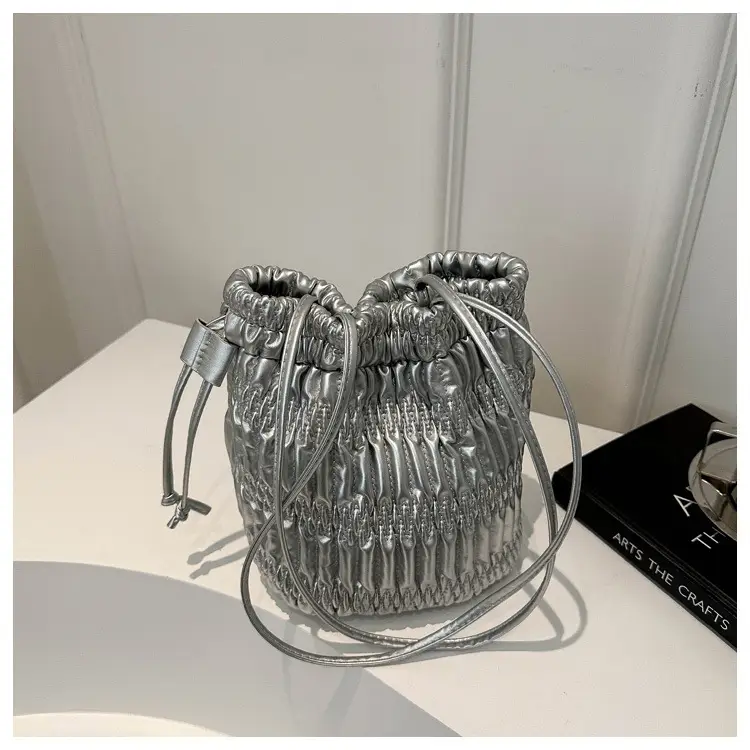 Black Pleated Shoulder Bag for Women 2024 Spring New Arrival — feature 26
