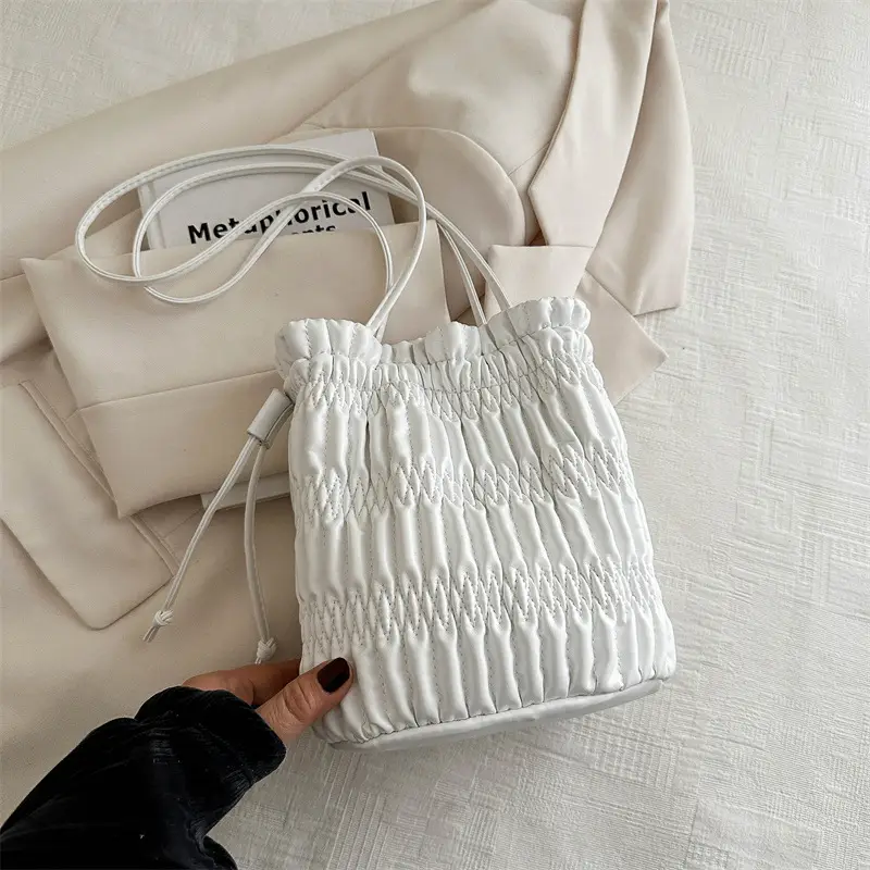 Black Pleated Shoulder Bag for Women 2024 Spring New Arrival - Image 2