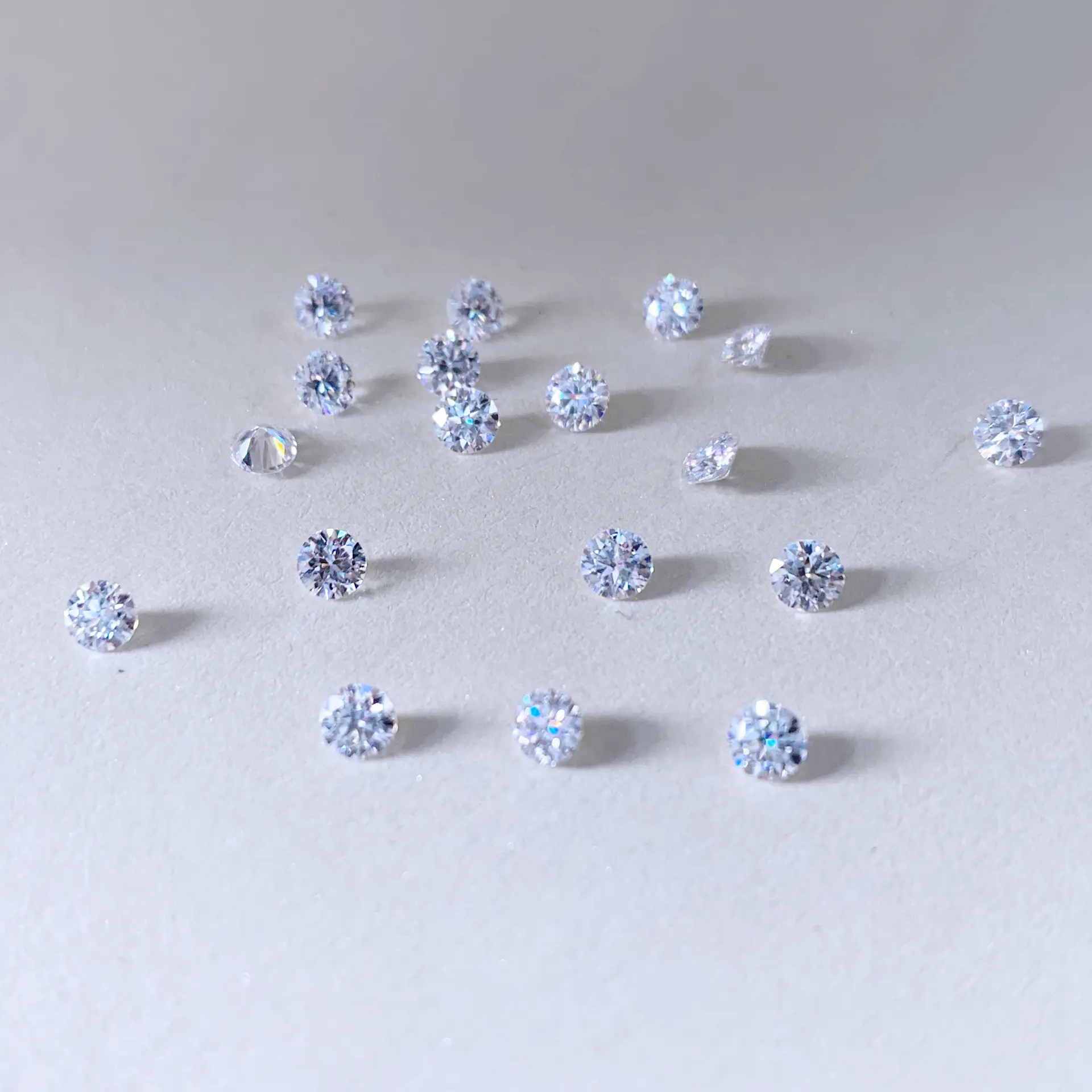 Moissanite Bare Stone Round DEFGH Set - Image 4