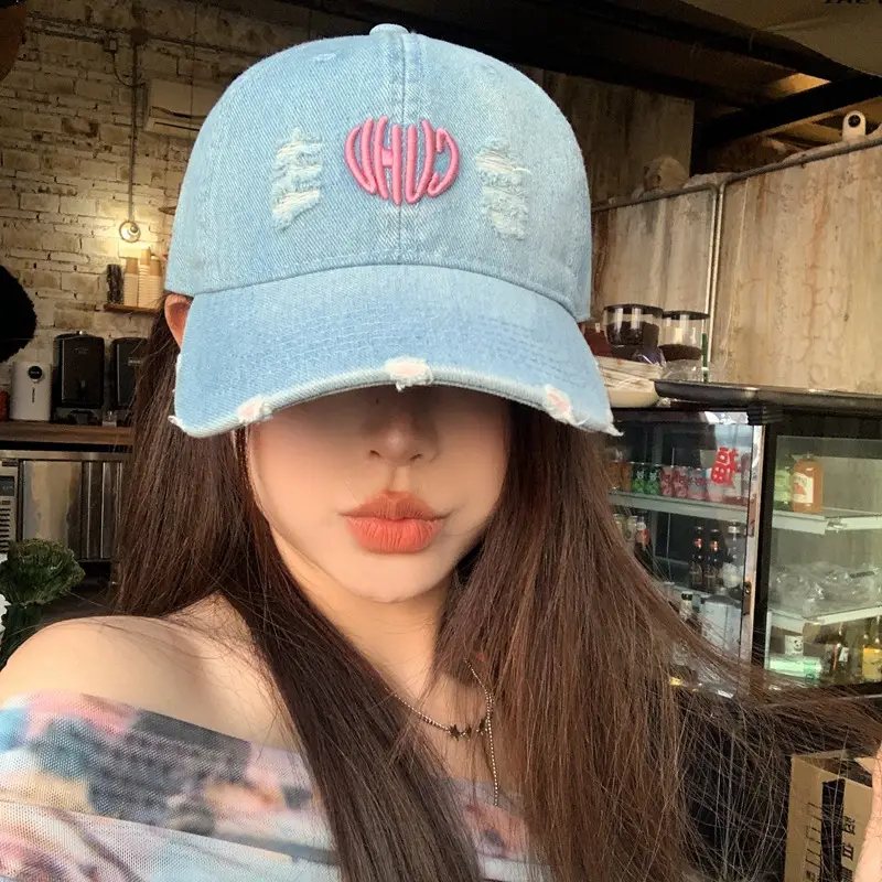 Love Embroidered Black Baseball Cap for Men Women - Image 7