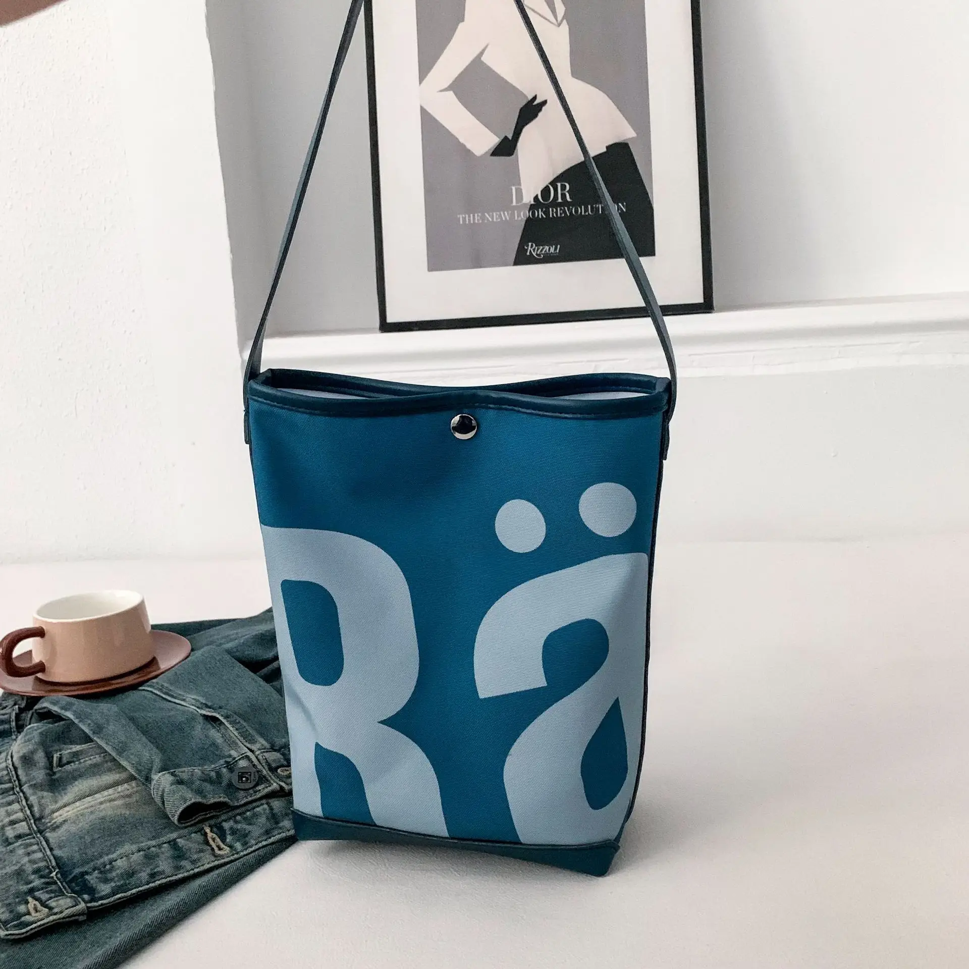 Blue Letter Print Women's Shoulder Bag — feature 6