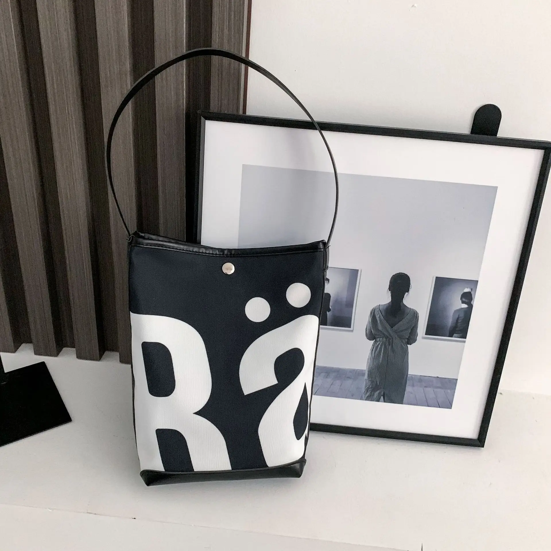Blue Letter Print Women's Shoulder Bag — feature 9