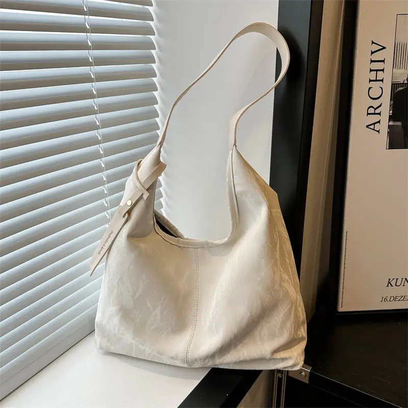 Silver Lace Shoulder Bag Large Capacity Women - Image 2